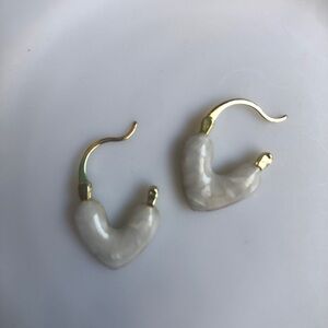 Beautiful elegant white marble-ish hoop-like earrings